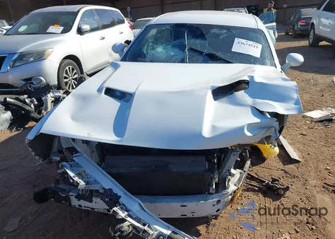 2019 Dodge Challenger Sxt z USA, uszkodzony, nr VIN 2C3CDZAG9KH666584